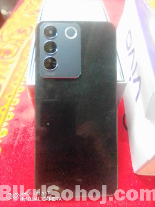 Vivo v27 E